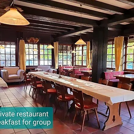 Roemerstube & Otel 3*