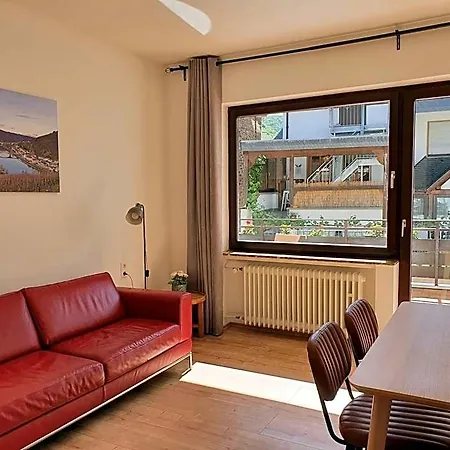 Roemerstube & Otel Bremm